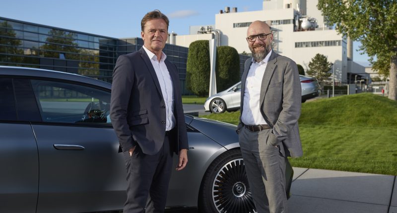 Rock Tech Lithium - CEO Markus Bruegmann (right) and Mercedes Benz CTO, Markus Schaefer (left).