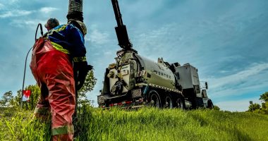 Vertex environmental consultants and hydrovac operators assisting with a critical water main break in Calgary in June 2024.