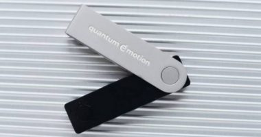 Quantum eMotion's digital asset hardware wallet prototype