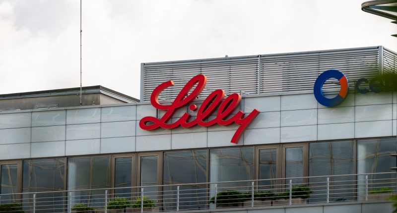 Eli Lilly widens its lead over Novo Nordisk as demand for weight-loss drugs drives higher revenue