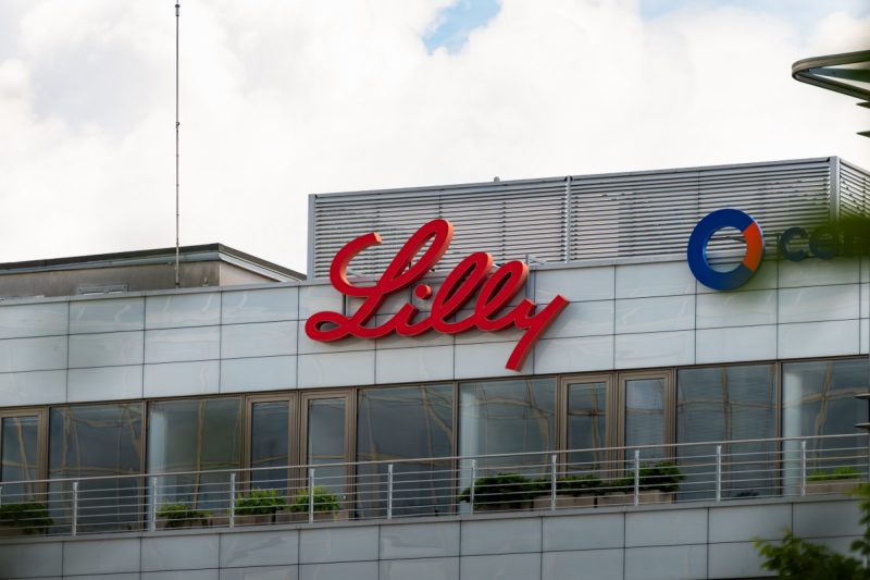 Eli Lilly widens its lead over Novo Nordisk as demand for weight-loss drugs drives higher revenue